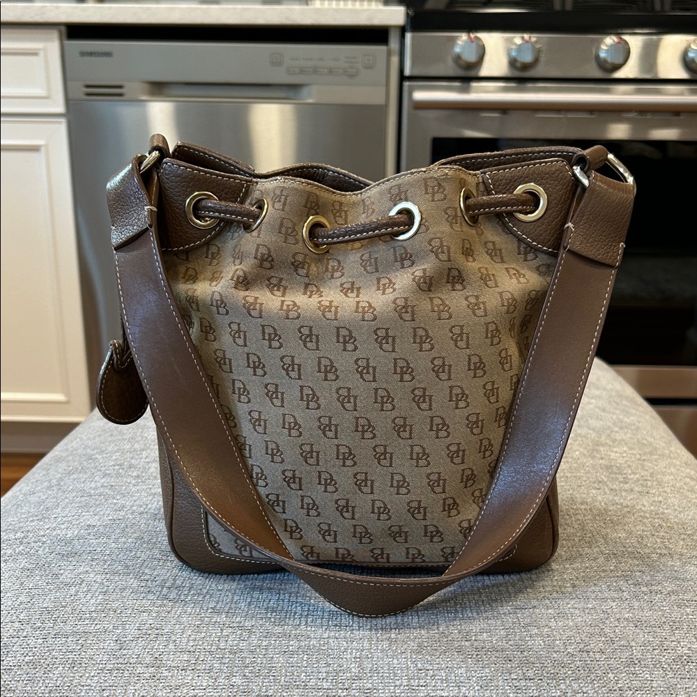 Dooney & Bourke Brown and Tan Shoulder Bag - Picture 2 of 8
